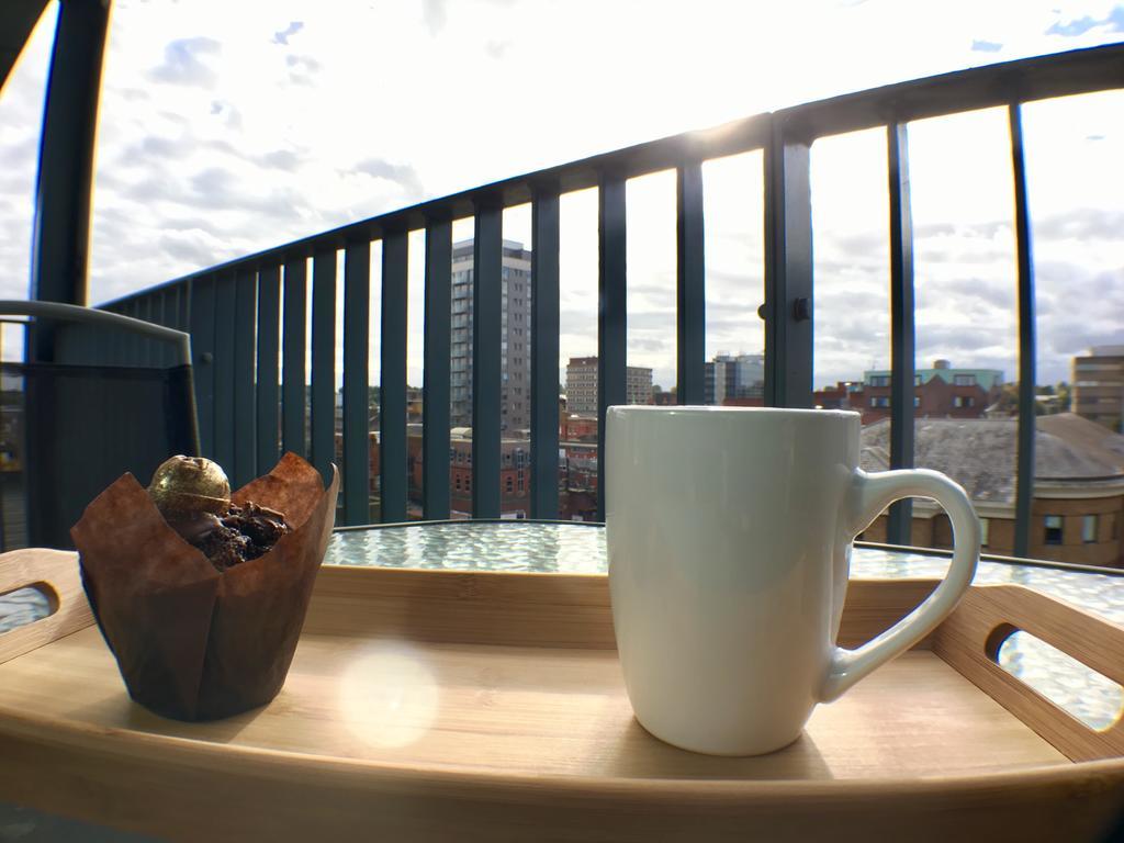 Luxurious Providence Apartment 梅登黑德 外观 照片